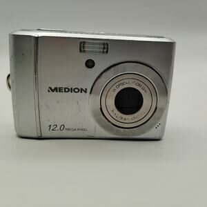 Medion MD86222 12MP Digital Camera For Parts No Power Tested
